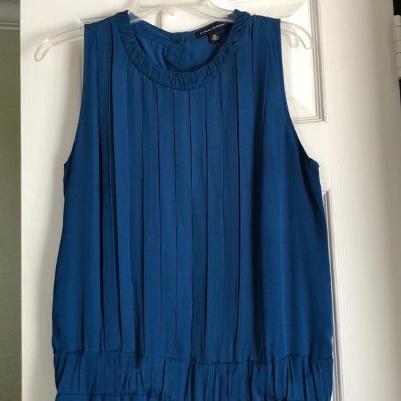 Banana Republic dress - Picture 4 of 7